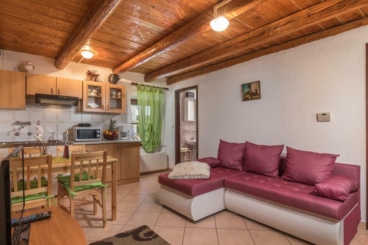 Apartmani Zikovic Пореч Екстериор снимка