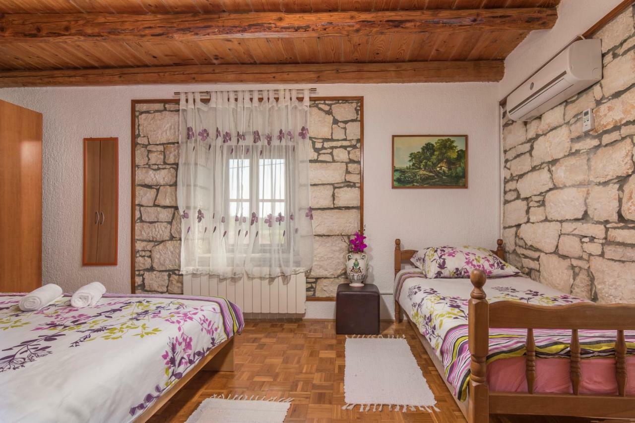 Apartmani Zikovic Пореч Екстериор снимка